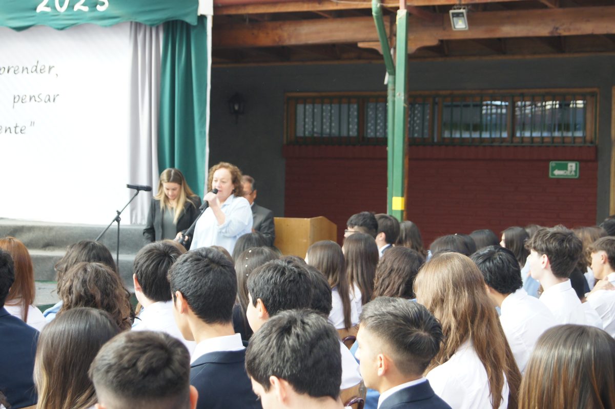 Acto inicio escolar enseñanza media