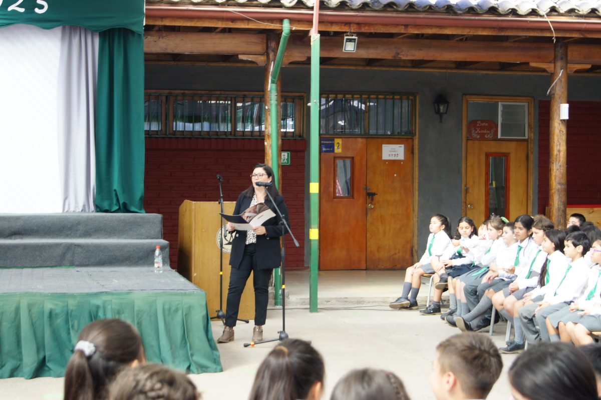 Acto inicio escolar Enseñanza Básica