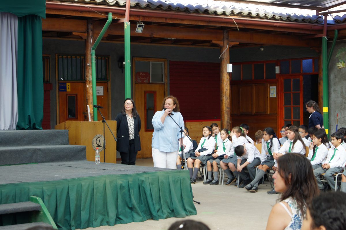 Acto inicio escolar Enseñanza Básica