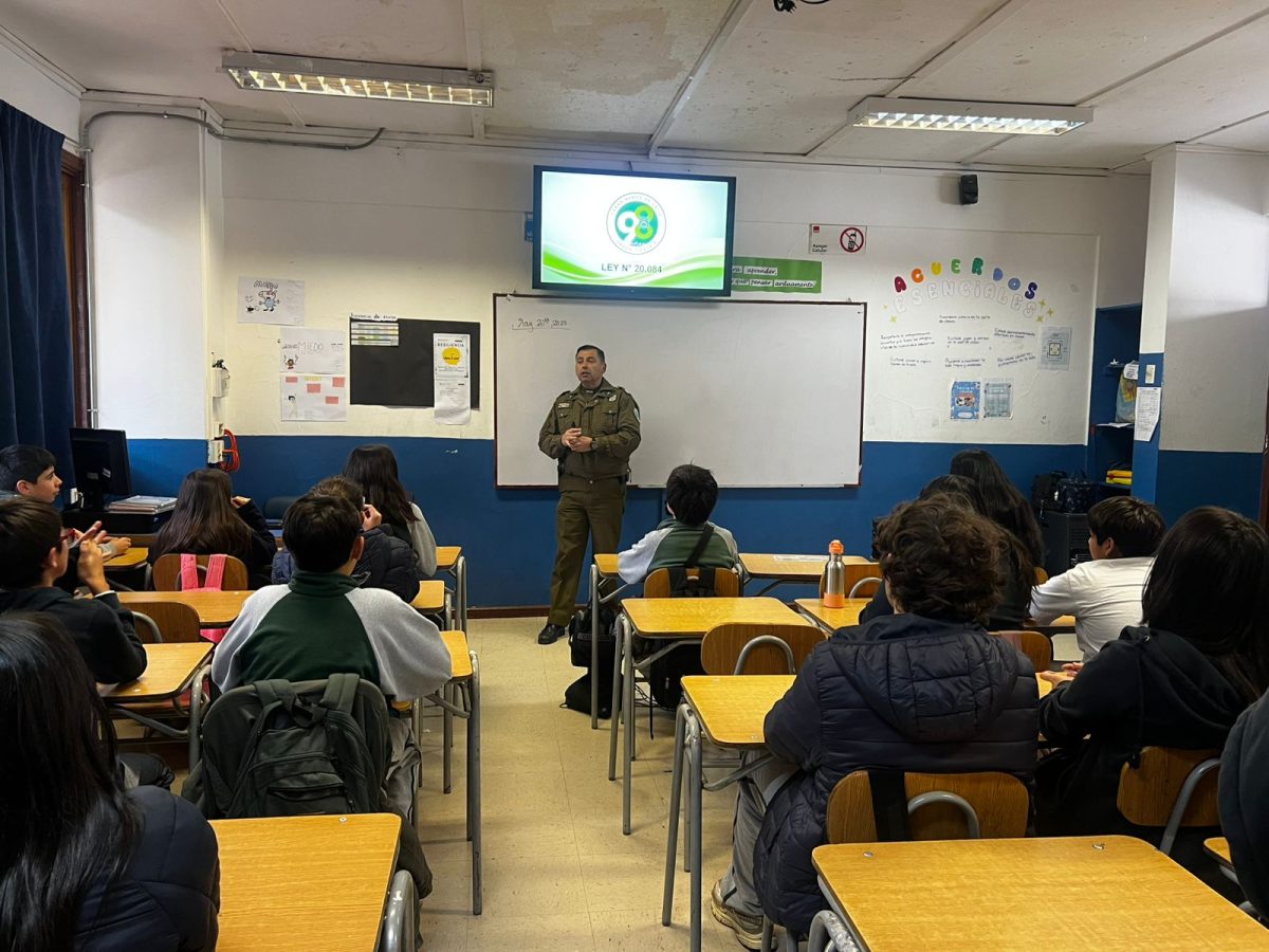 Charla “Ley de responsabilidad adolescente”