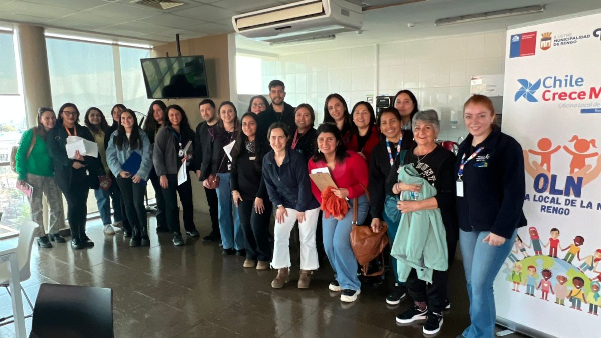 Funcionarios del departamento de Convivencia Educativa participan de la Mesa de Articulación Interinstitucional que lidera la Oficina Local de la Niñez (OLN Rengo).