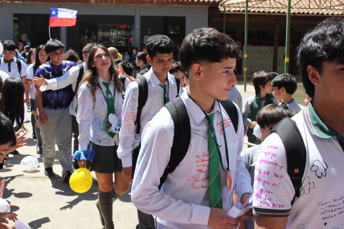 Despedida 4tos medios