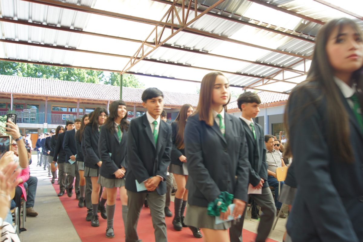 Ceremonia 8vos básicos.