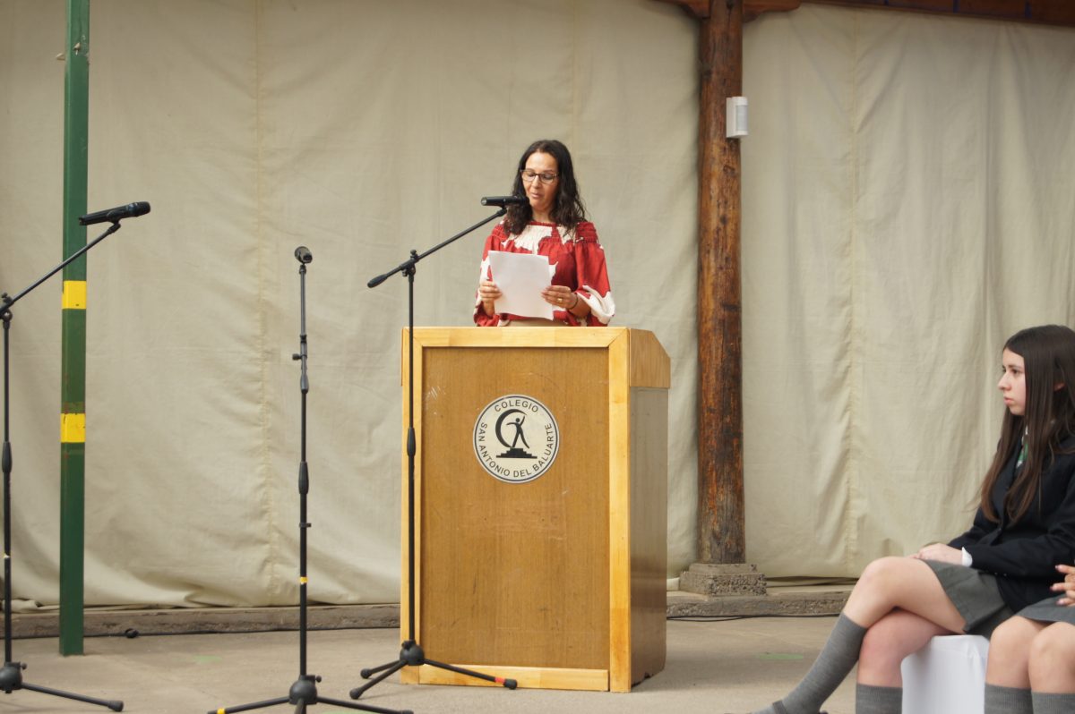 Ceremonia 8vos básicos.