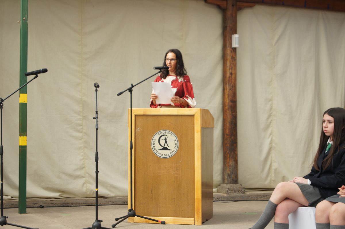 Ceremonia 8vos básicos.