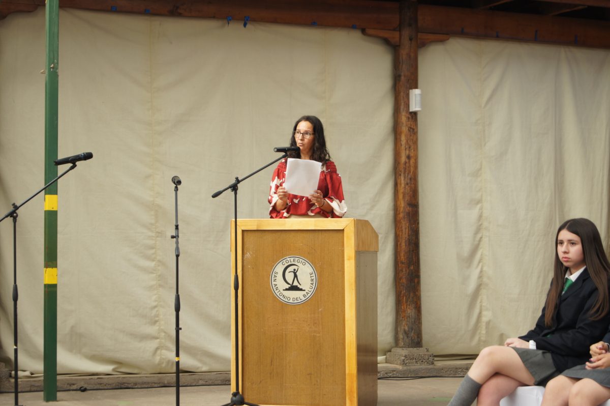 Ceremonia 8vos básicos.