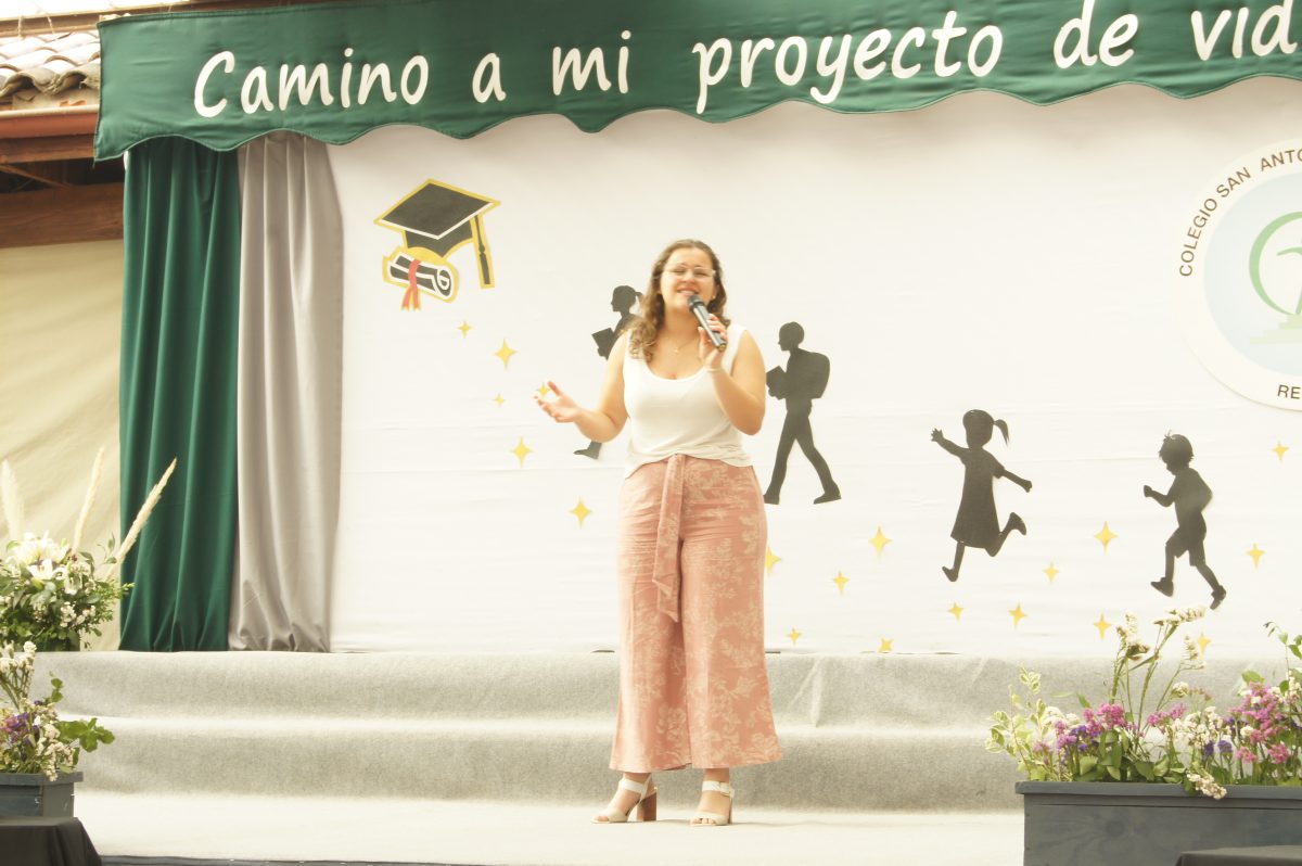 Ceremonia 8vos básicos.