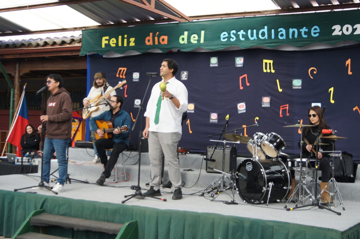 Dìa del alumno.