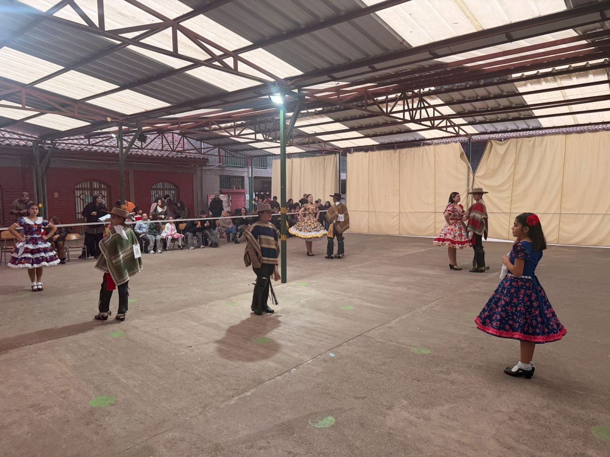 Campeonato interno de Cueca.
