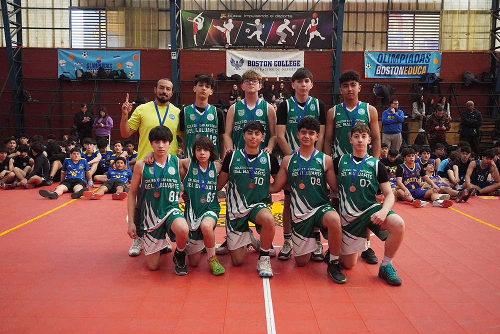 CSAB subió al podio en el Básquetbol Intermedia Varones de las Olimpiadas BostonEduca